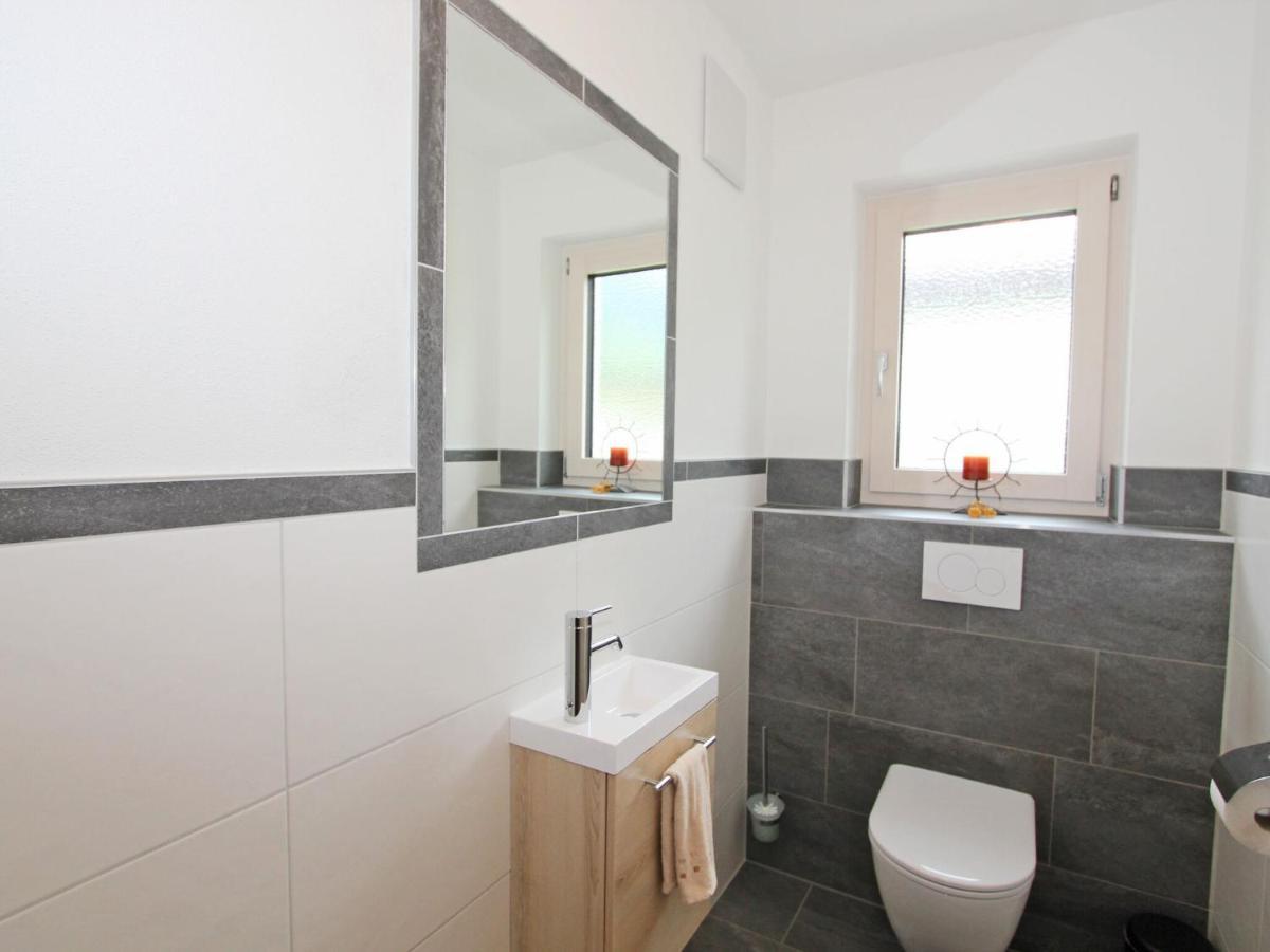 Quiet Holiday Flat Near The Mayrhofen Ski Area Schwendau Luaran gambar